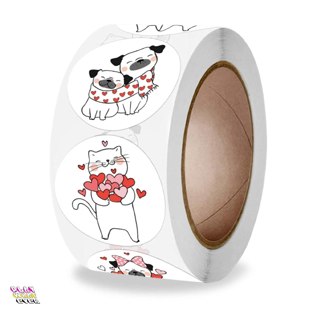 Cat & Dog Hearts Sticker Roll – 500 Adorable Stickers for Every Occasion