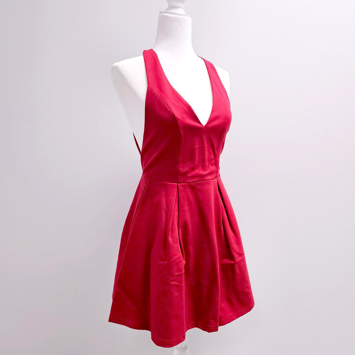Preloved: Red V-Neck Short Dress