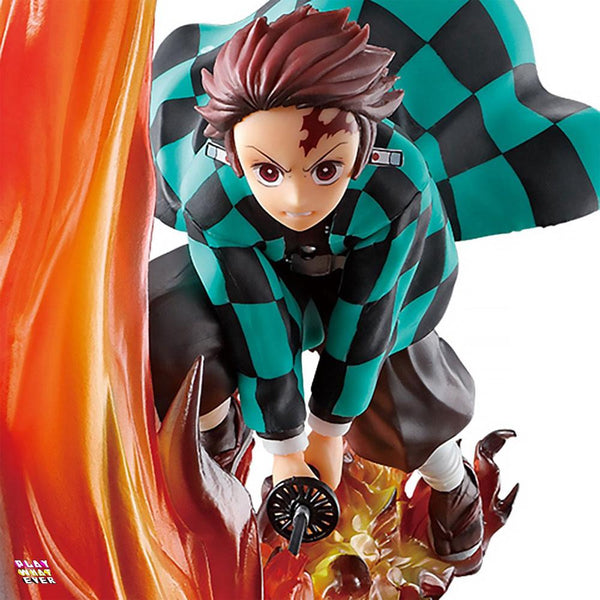 Demon Slayer: Kimetsu no Yaiba Tanjiro Kamado Shake The Sword Burn Your Heart Ichiban Statue - PlayWhatever